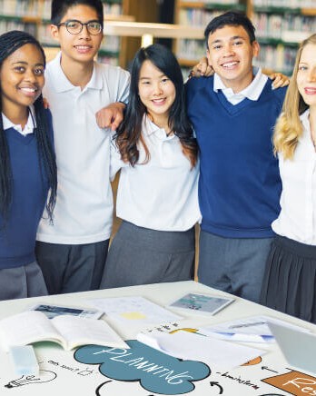 Diverse-Group-of-Students-at-Library