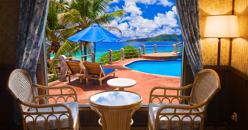 hotel-room-beach-landscape